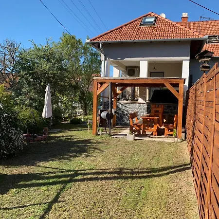 Holiday home Greenapple Apartman Badacsony