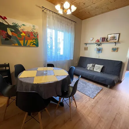 Holiday home Greenapple Apartman Badacsony Badacsonytordemic